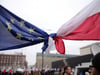Zehntausende demonstrieren in Polen für Medienfreiheit
