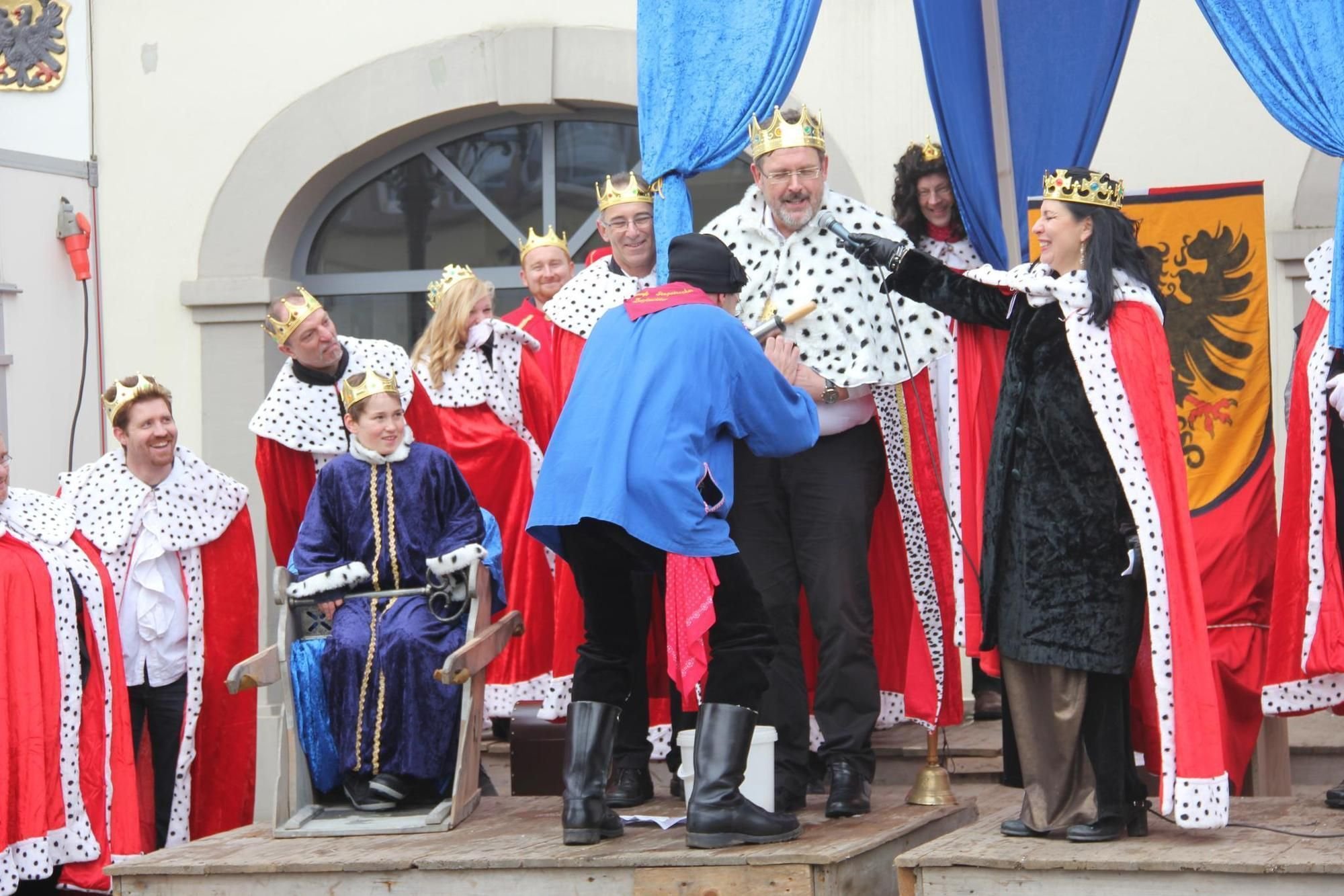 Kügele knetet Kugler
