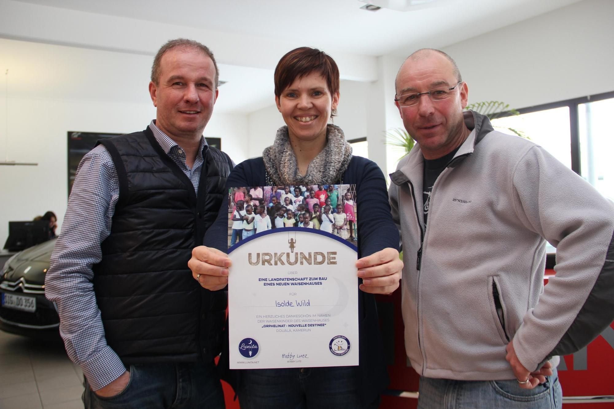 Weihnachtsgeschenke werden in Spenden umgewandelt