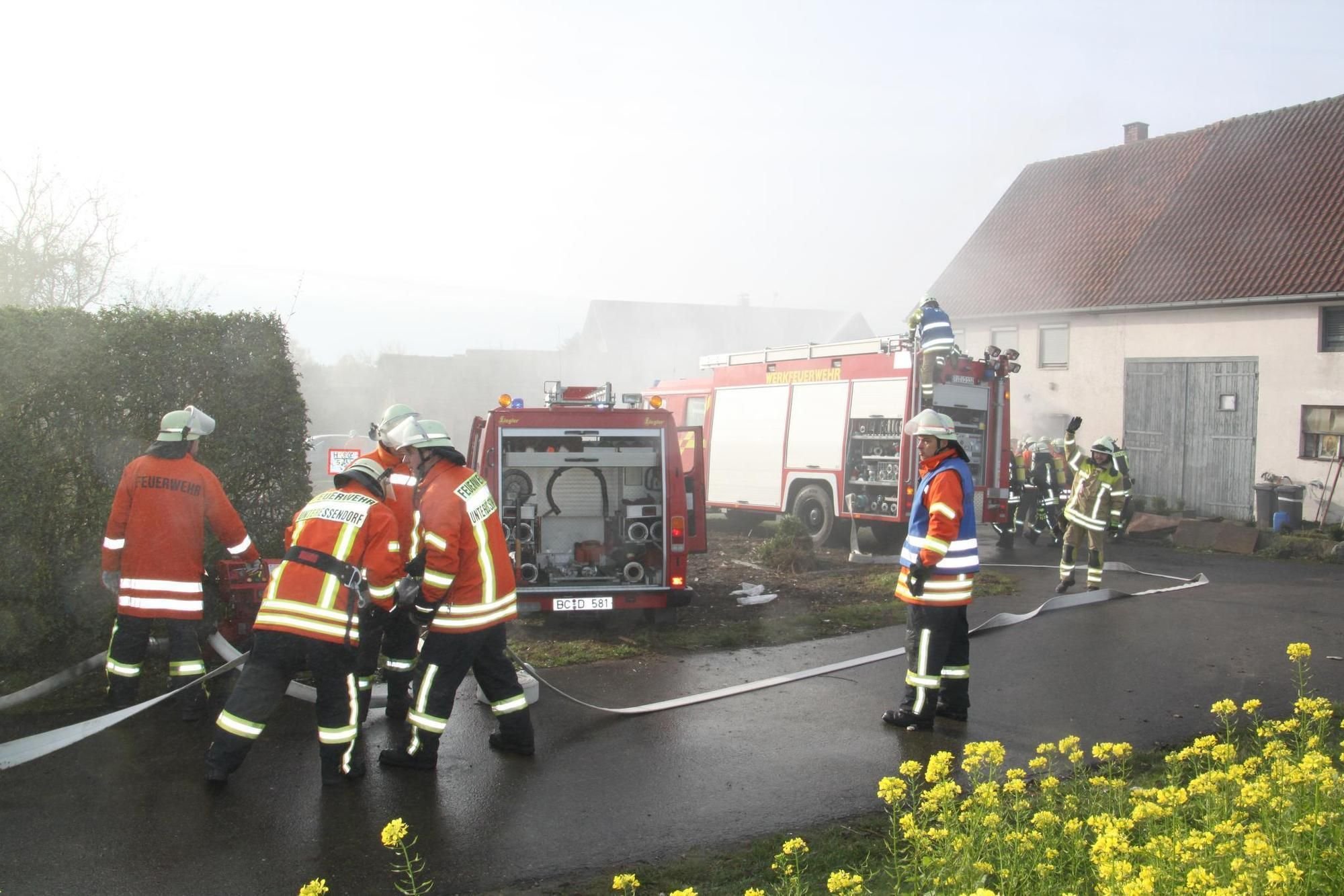 Feuerwehren Proben Den Ernstfall