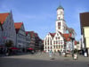 Der Marktplatz von Biberach: charakteristisch sind die giebelständigen Häuser. Ein Beispiel für regionales Bauen?
