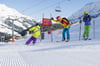Skifahrvergügen pur: Mit durchschnittlich elf Meter Natur-Schnee pro Jahr gilt Warth-Schröcken als das schneereichste Skigebiet Europas .