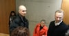
Annette Groth mit David Sheen (li.) und dem Journalisten Max Blumenthal im Reichstag in Berlin.
