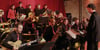 Das Ellwanger Jazz-Orchestra heizte mit perfekter Bigbandmusik den kühlen Schafstall auf.