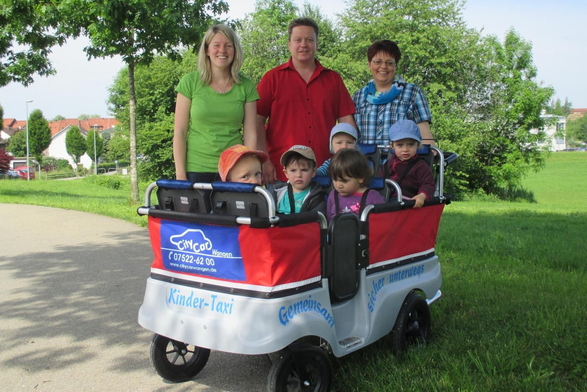 Kindergarten St. Monika bekommt Krippenbus