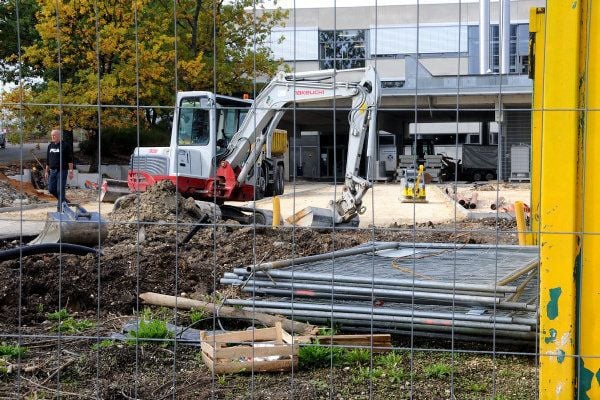 Baustellen Auf Der A 11 Baustellen prägen das Bild bei der Hochschule