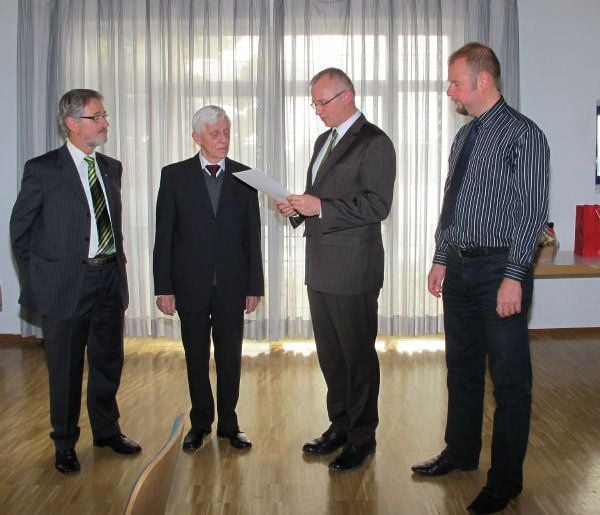 Eugen Unger erhält gleich zwei Ehrenbriefe