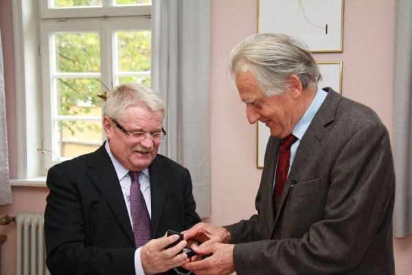 Hochschule Nürtingen ehrt Dr. Gottfried Schäfer