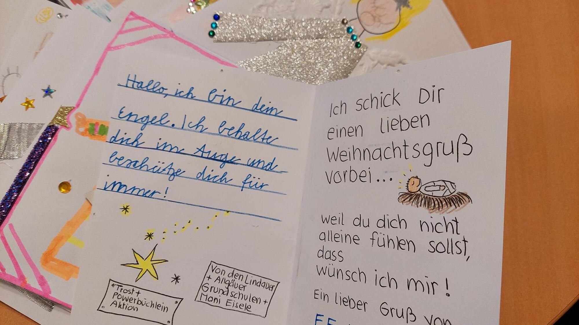 Schüler richten Weihnachtsgrüße an Patienten der Asklepios Klinik Lindau