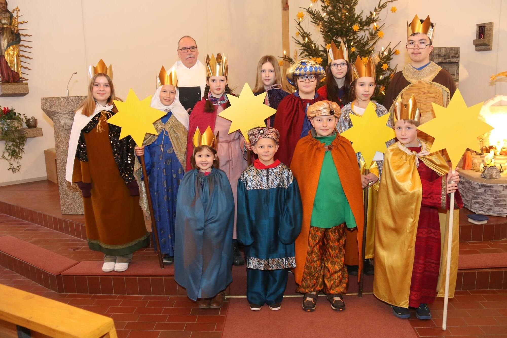 Neuhauser Sternsinger Sammeln Für Kinder In Not