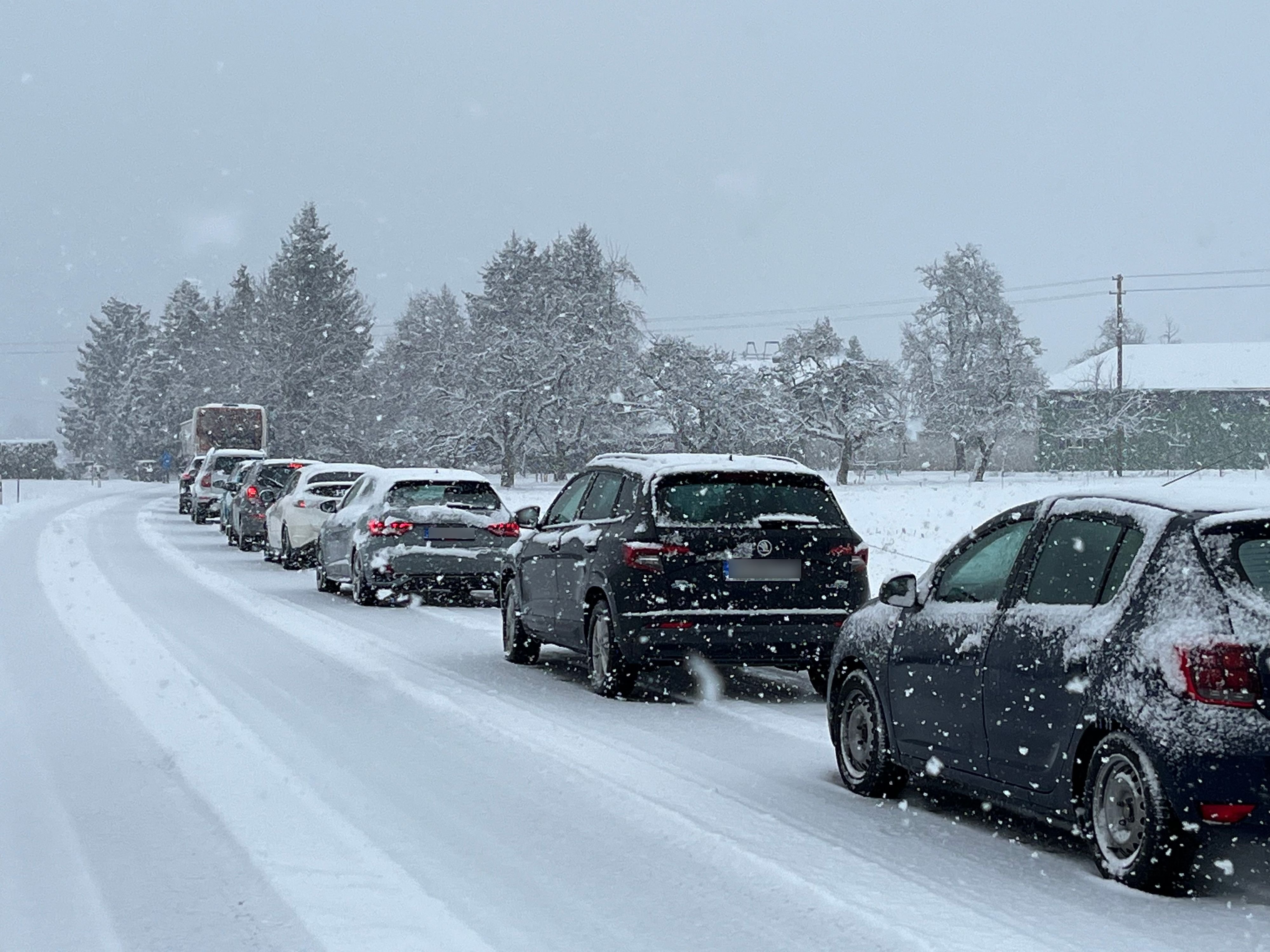 Mehrere Unfälle Wegen Schnee Im Kreis Ravensburg