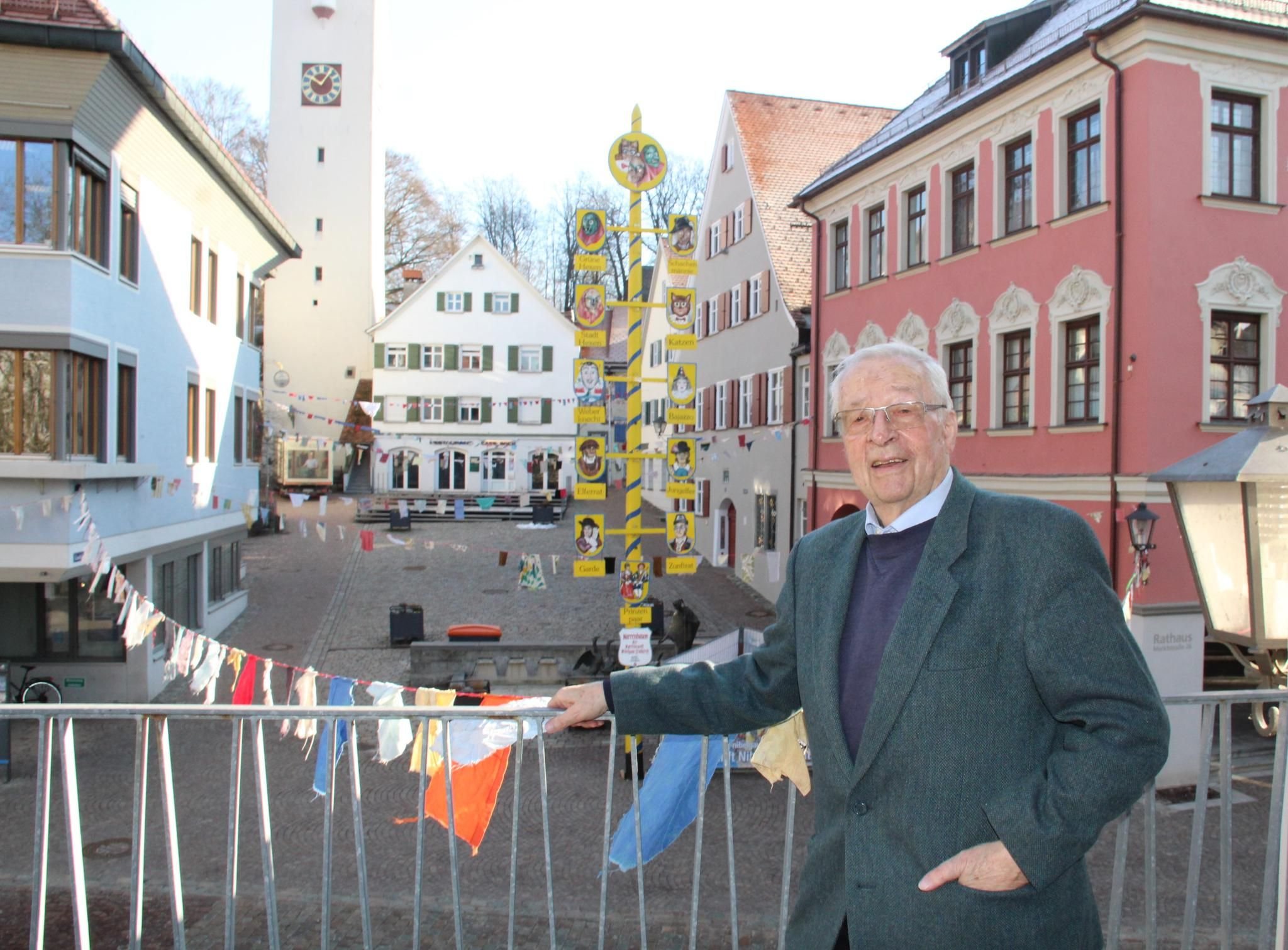 Hans-Jörg Gegenbauer Ist Seit 65 Jahren Bei Der Narrenzunft Nibelgau