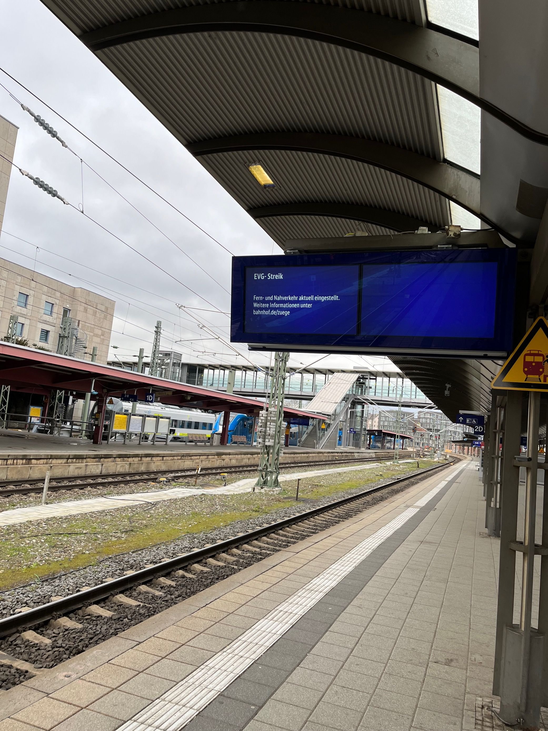 Warnstreik BW Montag 27.3. Bus und Bahn - Streik-Lage im Live-Ticker