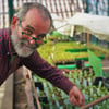 Michael Schick pflanzt 1360 Sorten in seinem Garten
