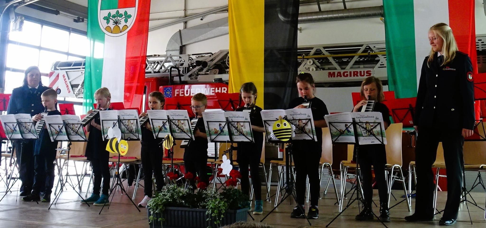 Frühjahrskonzert Mit Kindermusik Bei Feuerwehr Laupheim