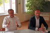Burgmaier CEO Karl-Hugo Schick (links) und sein Finanzchef Marco Lancuba (CFO) erklären im SZ-Gespräch die Lage.&nbsp;