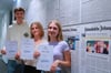 Strahlende Preisträger: Matteo Schraff (von links), Muriel Schäfer und Charlotte Breuer konnten die Jury beim Landeswettbewerb überzeugen.