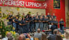 Stimmgewaltige Chöre begeistern beim Weinfest in Lippach
