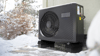 Eine Luft–Wasser–Wärmepumpe vom Typ Compress 6800i AW der Firma Bosch.
