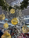 Überall erstrahlen LED Lichter zur Weihnachtszeit in allen Formen und nachhaltig.