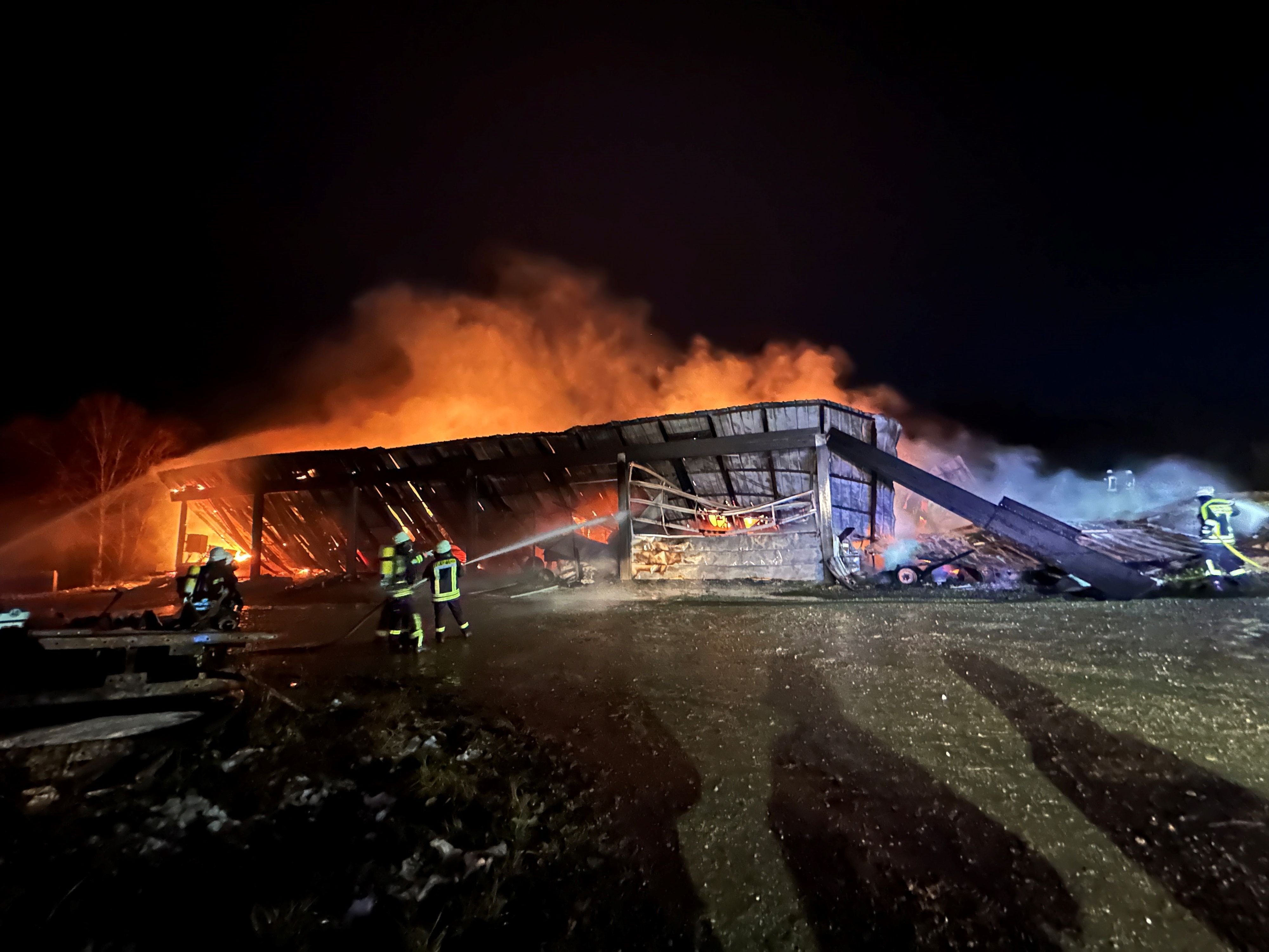 Stallbrand In Bad Wurzach: 5 Pferde Tot | Schwäbische.de