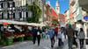 Auf dem Ravensburger Wochenmarkt ändert sich einiges. Unter anderem darf die Marktstraße wieder auf beiden Seiten bespielt werden – zumindest mit ein paar kleineren Ständen.