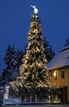 In Rietheim-Weilheim funkeln in diesem Jahr 140.000 Lichter im Weihnachtspark.