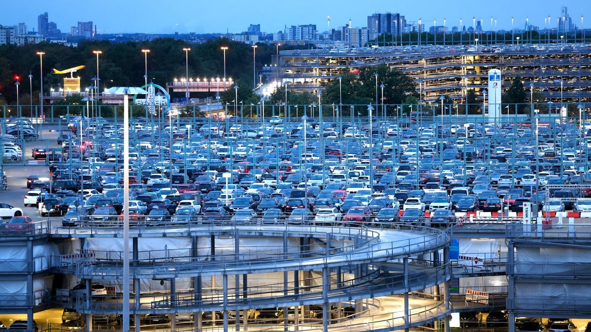 Wie Teuer Ist Parken Am Stuttgarter Flughafen www.schwaebische.de