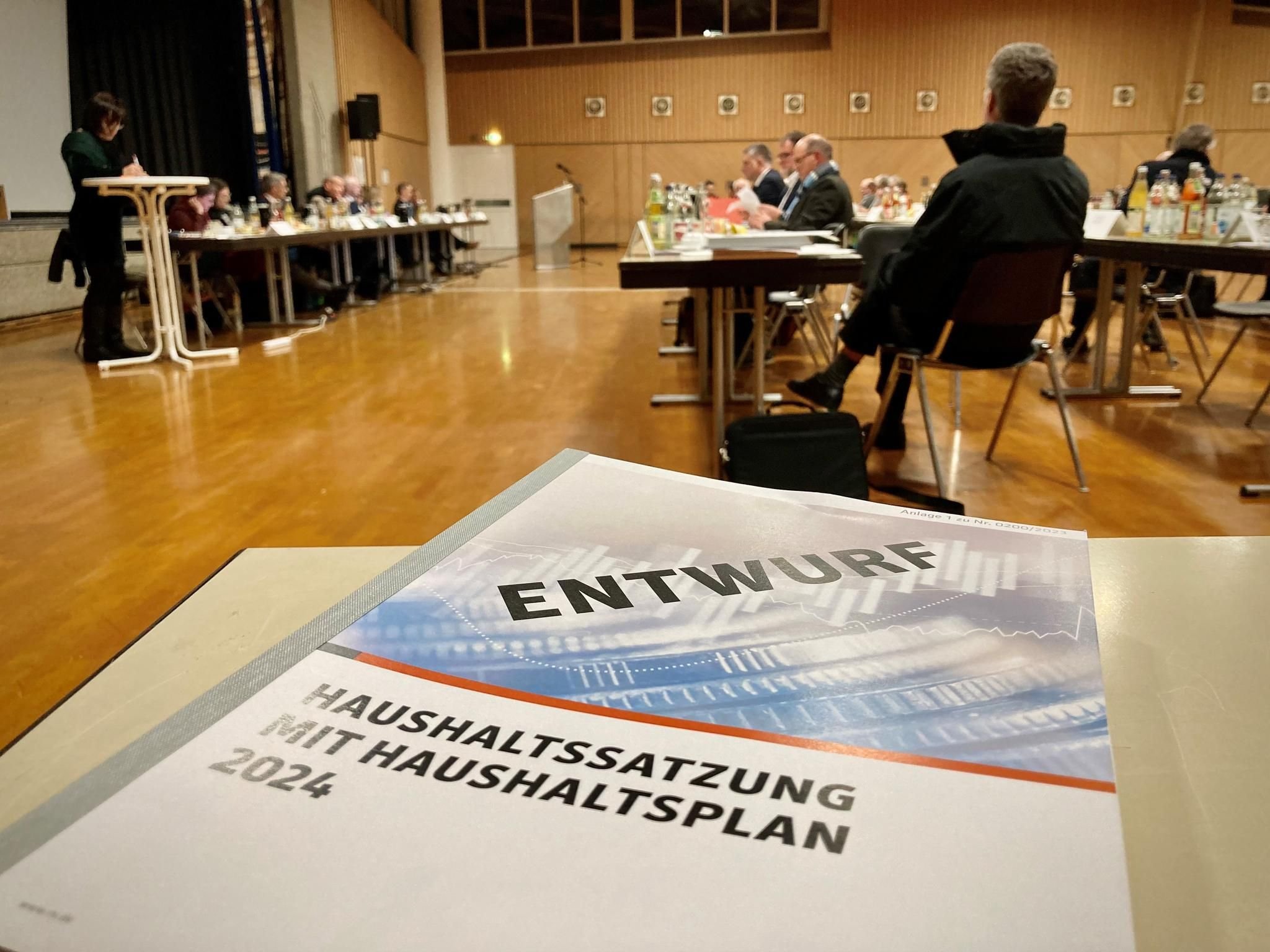 Haushaltsdebatte: Der Landkreis Ravensburg Muss Sparen