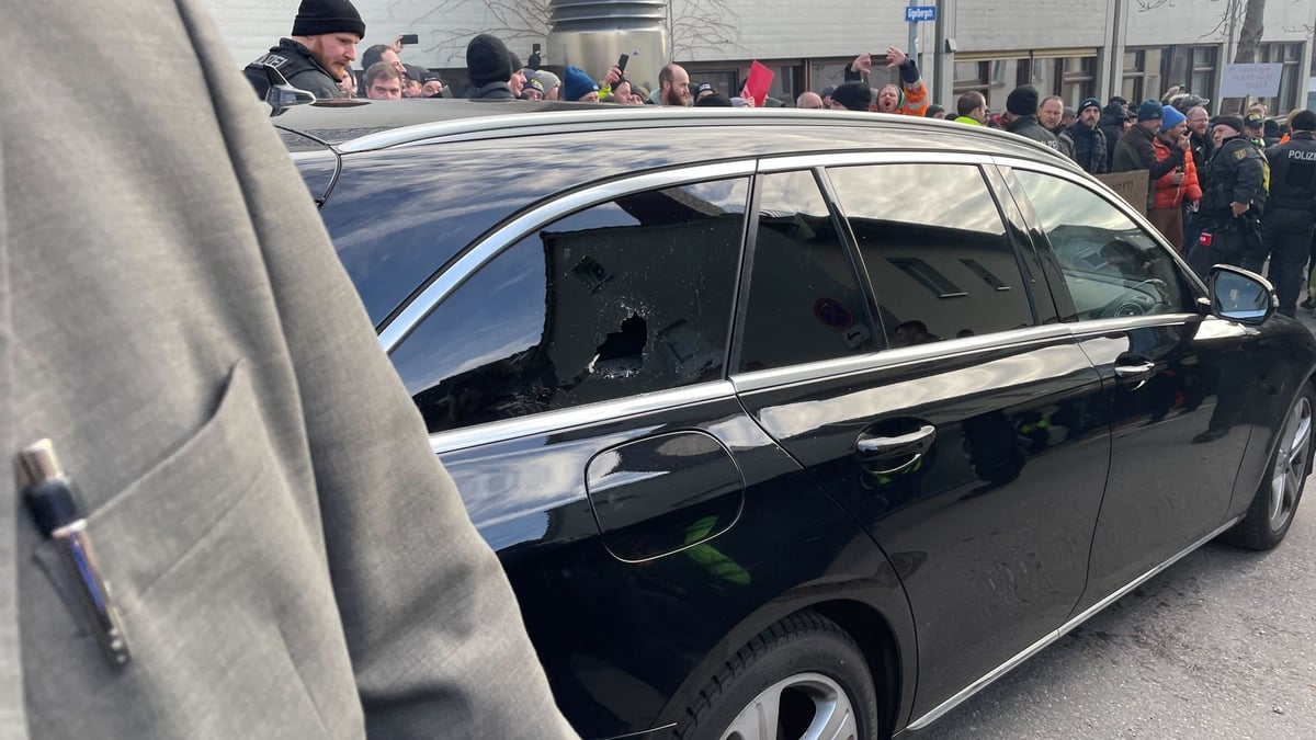 Farmers' protests: He threw a ruler at Özdemir's car and has now ...