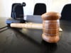 Trotz massenweiser Kinderpornos: Gericht mildert Urteil für 54-Jährigen ab
