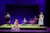 Theater in Leutkirch: „Jane Austen“ auf den Putz gehauen