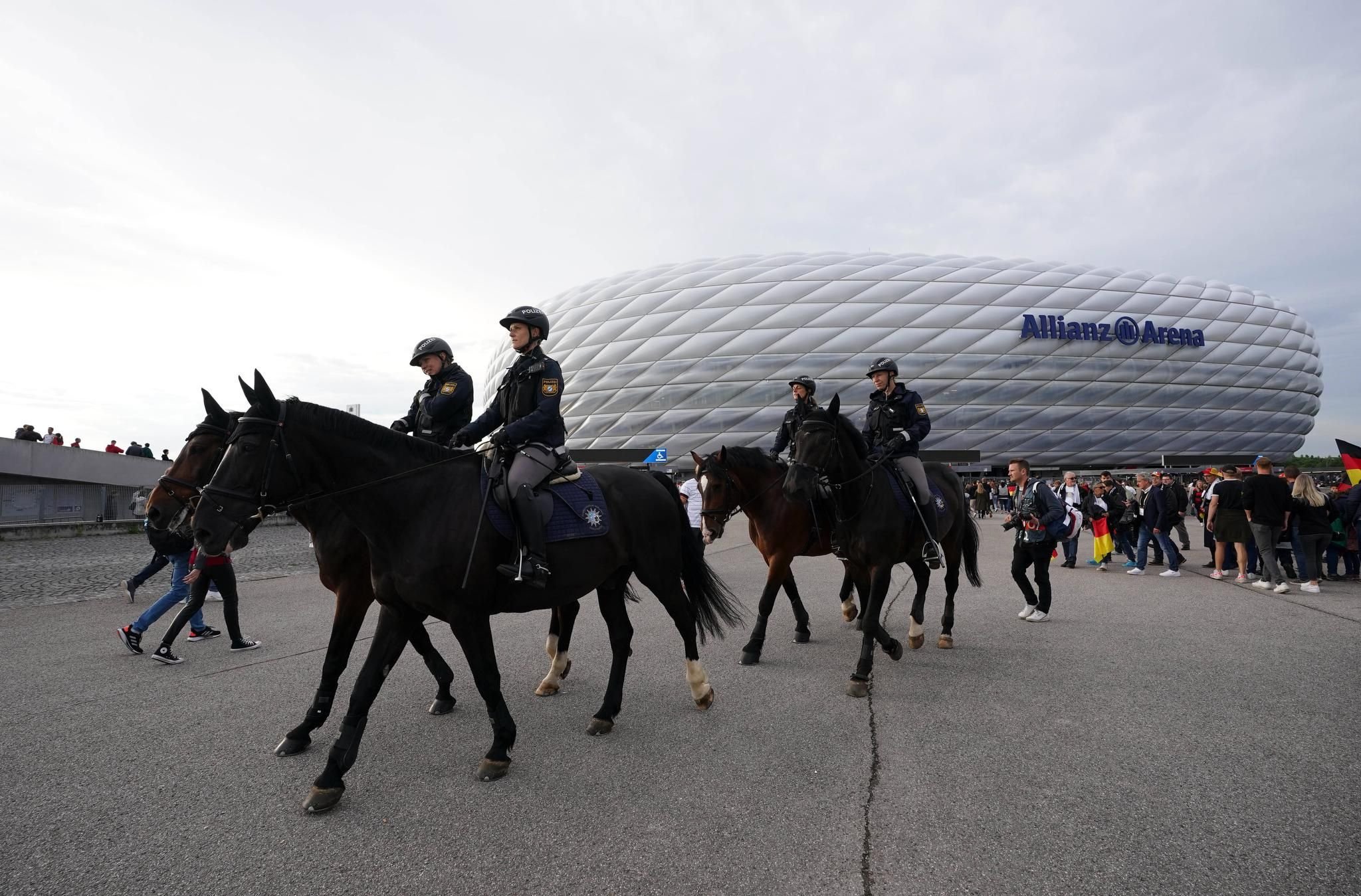 La sécurité lors du Championnat d’Europe de football pose des défis aux gouvernements fédéral et des Länder