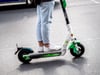 Regeln kennen - Fahrt mit E-Scooter kann sonst teuer werden
