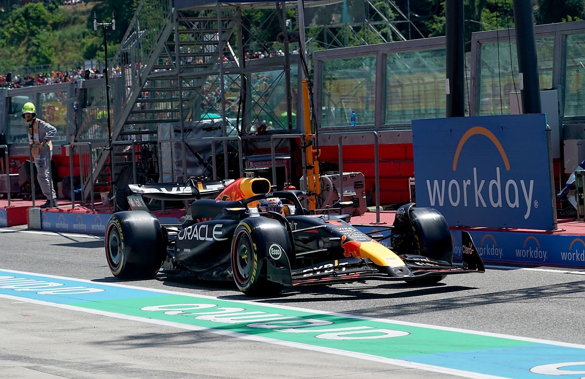 Verstappen equals Senna’s document with Imola pole