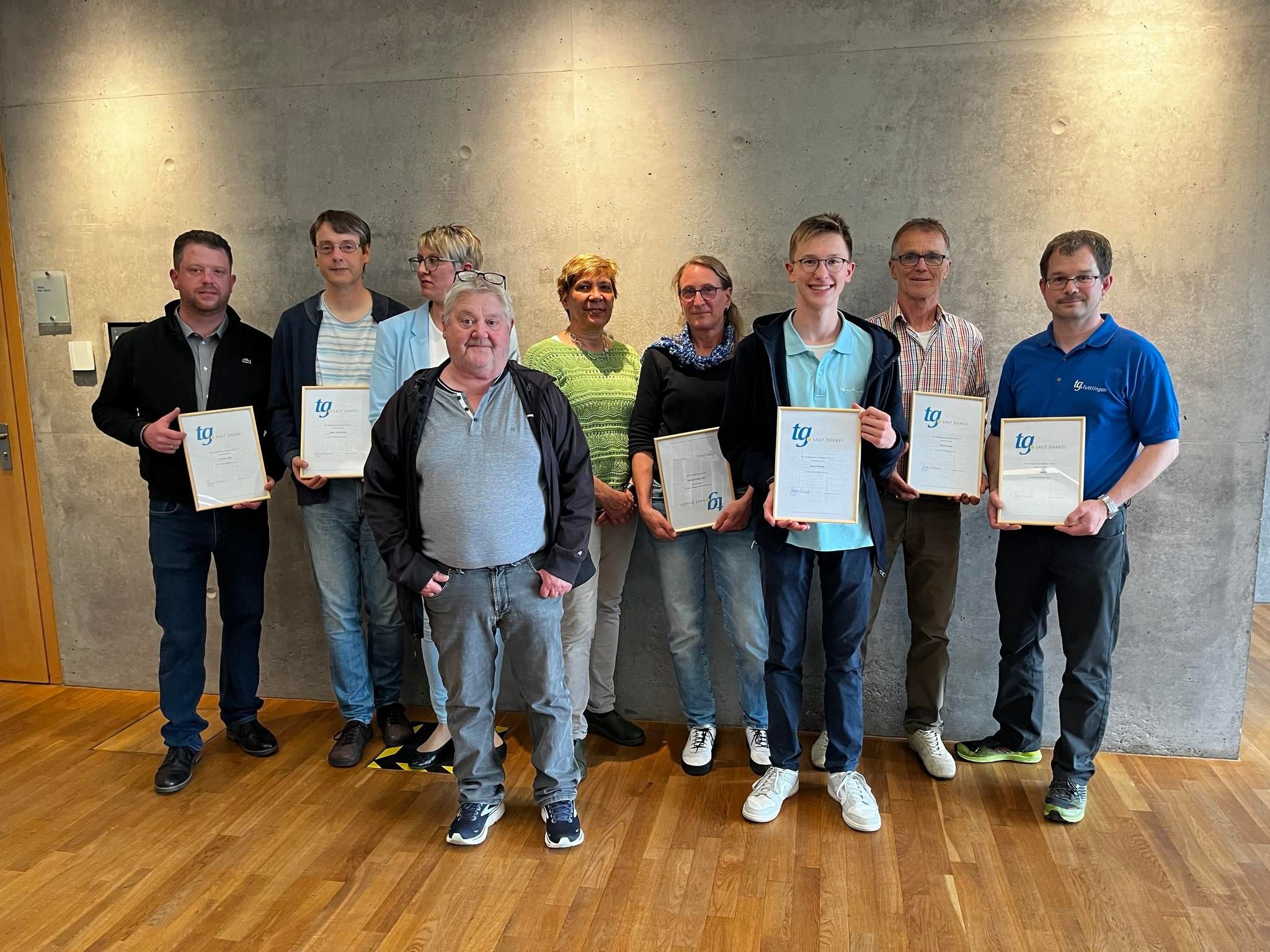 Tg Tuttlingen ehrt langjährige Mitglieder