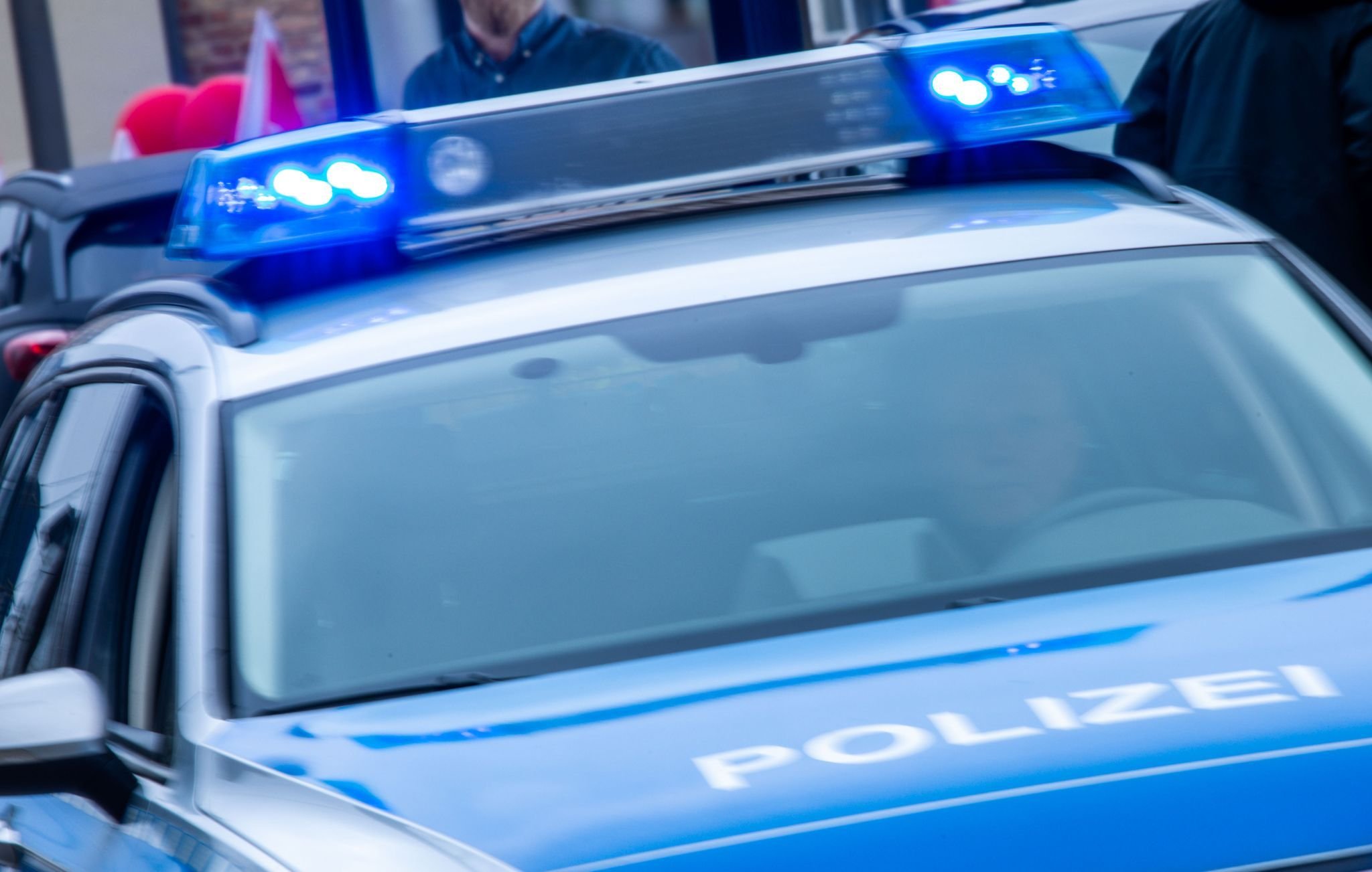 Polizei Fahndet Nach Mann In Psychischem Ausnahmezustand