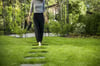 Ein Yoga-Bereich auf der Terrasse schafft ein Wellness- und Wohnzimmergefühl zu Hause und bietet gleichzeitig die Möglichkeit, Sport, Dehnungen oder Yoga auszuüben.