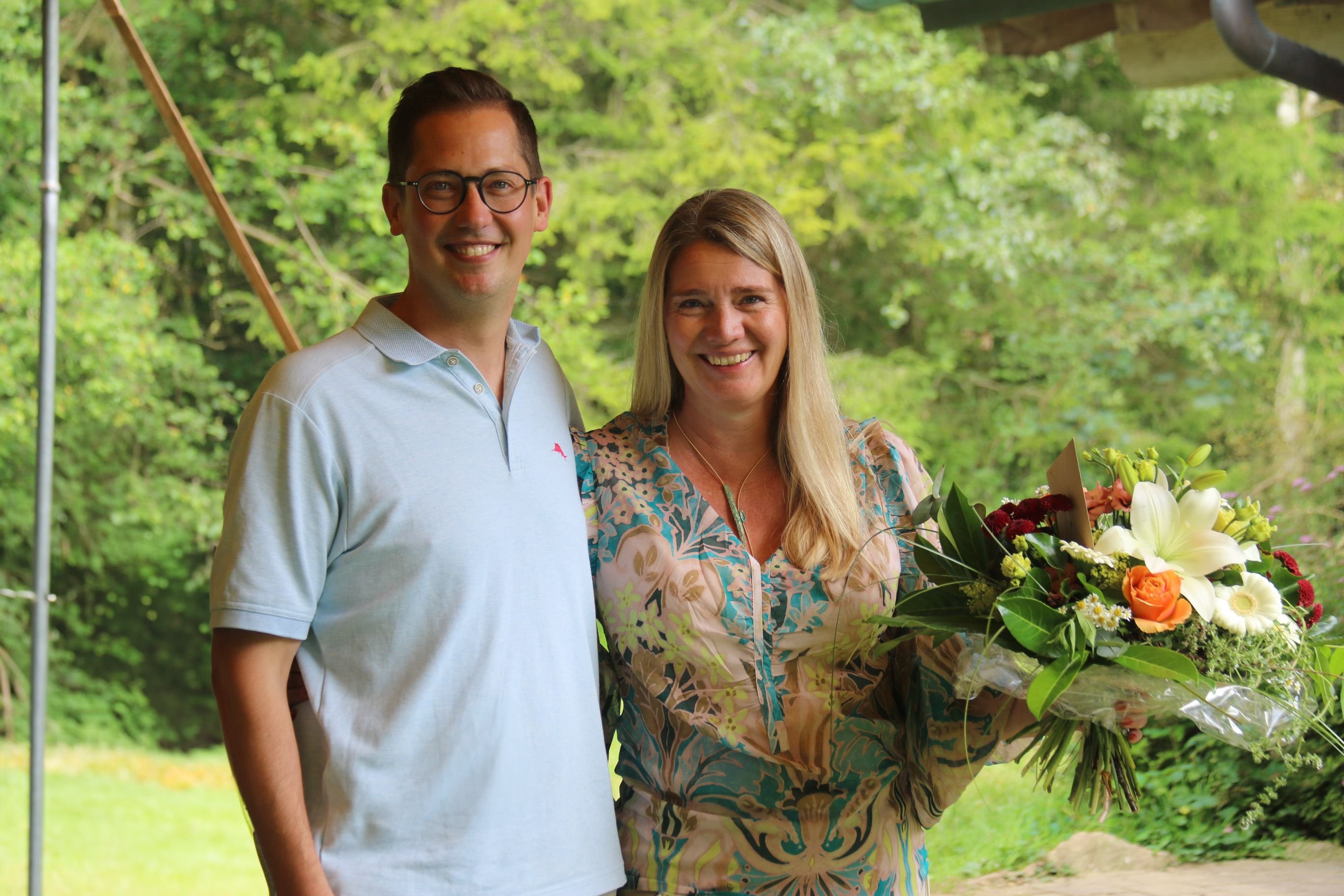 Strub Medical ehrt Sandra Strub für 30 Jahre Betriebszugehörigkeit
