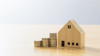 Diese drei Verfahren – Vergleichswertverfahren, Sachwertverfahren und Ertragswertverfahren – sind zentrale Methoden in der Immobilienbewertung.