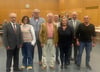 In seiner ersten Arbeitssitzung knüpfte der Rat erstmal Kontakte. Geladen waren die ehrenamtlichen und vom Gemeinderat ernannten Ortswarte (von rechts): Ortsvorsteher Hartmut Schlipf, Alexandra Haag (Oberrombach), Ralph Streicher (Unterrombach), Konrad Seibold (Hofherrnweiler), Florian Katzke (Mädle), Gabriele Stark (Hammerstadt), Bürgermeister Bernd Schwarzendorfer und Ulrich Schwartz (Nesslau.