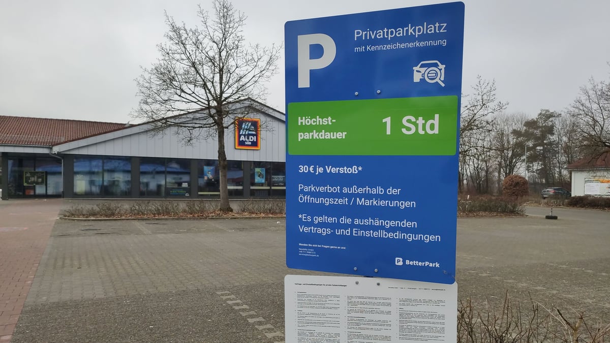 Wenn Parken Bei Aldi Plötzlich 30 Euro Kostet www.schwaebische.de