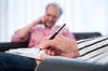 Psychische Probleme sind noch immer ein Tabuthema. Besonders Männer haben häufig Vorbehalte gegen eine Psychotherapie.